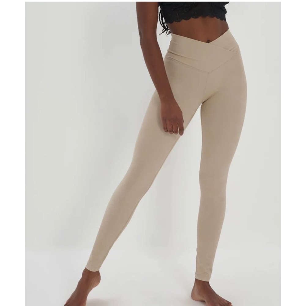 NWT OFFLINE by Aerie Hugger Crackle Crossover Legging